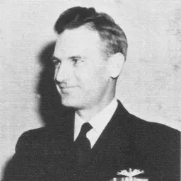 Portrait of Elliott Loughlin