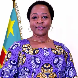 Portrait of Angèle Makombo
