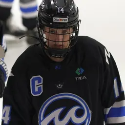 Portrait of Sydney Brodt