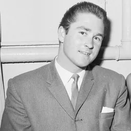 Portrait of Phil Warren