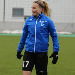 Portrait of Nadine Anstatt