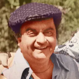 Portrait of Arun Bhatt