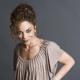 Portrait of Jasmine Guy
