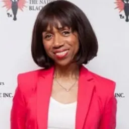 Portrait of Carol Lynn Maillard