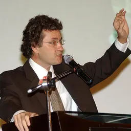 Portrait of Armando Castelar