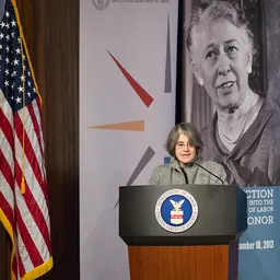 Portrait of Cynthia Harrison