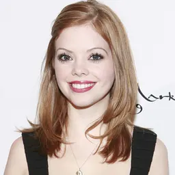Portrait of Dreama Walker