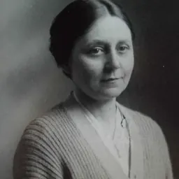 Portrait of Yvonne Pouzin
