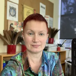 Portrait of Simone Marshall
