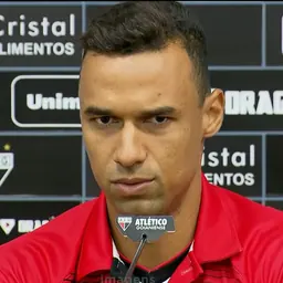 Portrait of Gilvan Souza Correa