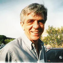 Portrait of Valdir A. Taddei