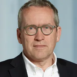 Portrait of Kay Axhausen