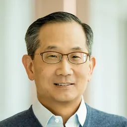 Portrait of Kewsong Lee