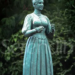 Portrait of Gajaman Nona