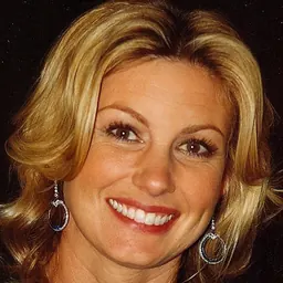 Portrait of Faith Hill