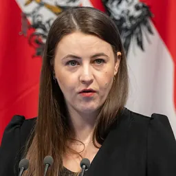 Portrait of Bernadette Geieregger