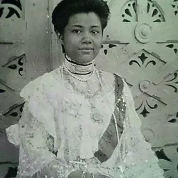 Portrait of Nibha Nobhadol