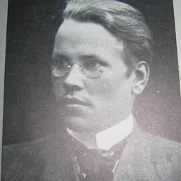 Portrait of Tuomas W. Hyrskymurto