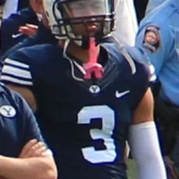 Portrait of Kyle Van Noy