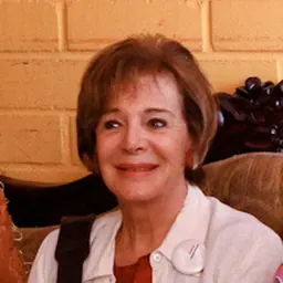 Portrait of Liliana Ross