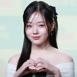 Portrait of Kang Na-eon