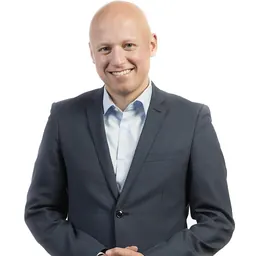 Portrait of Rens Raemakers