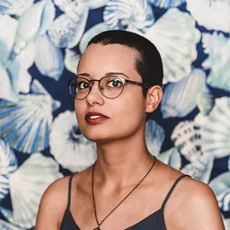 Portrait of Aline Valek
