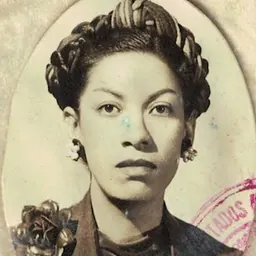 Portrait of Rebeca Uribe