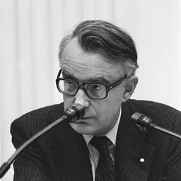 Portrait of Leendert Ginjaar