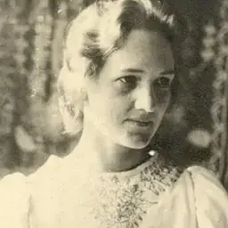 Portrait of Amy Badley