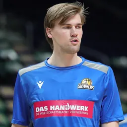 Portrait of Matt Haarms