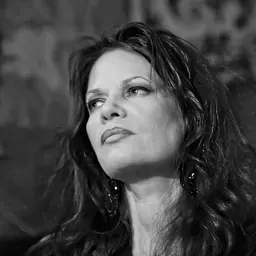 Portrait of Monique Zanetti
