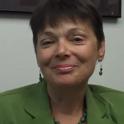 Portrait of Sandy Pappas