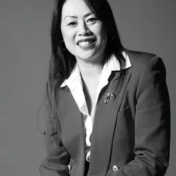 Portrait of Nancy Waples