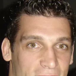 Portrait of Márcio Cruz