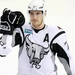 Portrait of Travis Roche