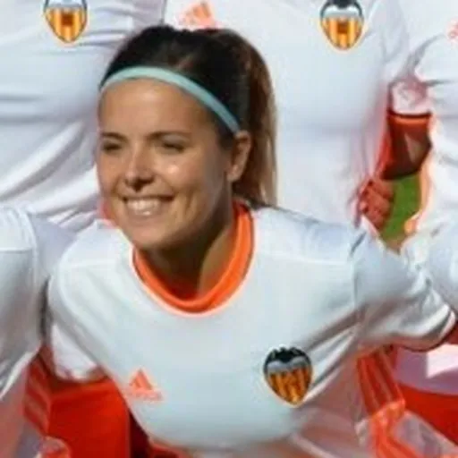 Portrait of Claudia Zornoza