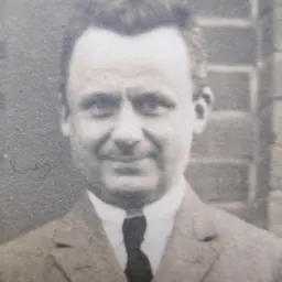 Portrait of Robert Pohl