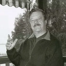Portrait of Kari Suomalainen