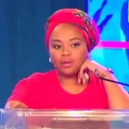Portrait of Yoliswa Nomampondomise Yako