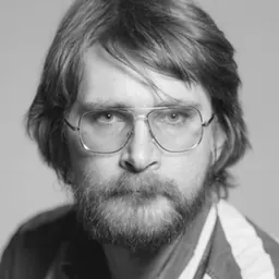 Portrait of Helge Rønning