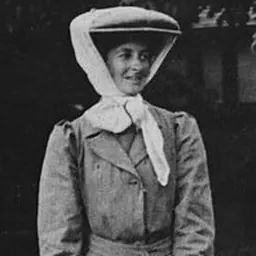 Portrait of Muriel Hind