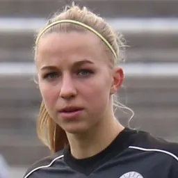 Portrait of Jackie Groenen