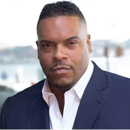 Portrait of Sean Ringgold