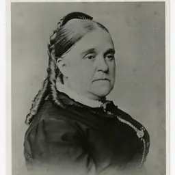 Portrait of Lizzie Aiken