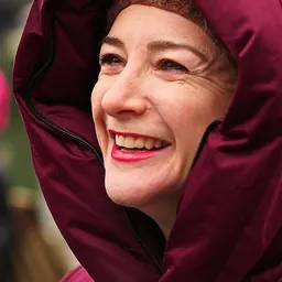 Portrait of Elana Bell