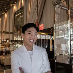 Portrait of Andrew Kwon