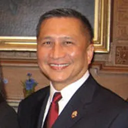 Portrait of Michael Cruz