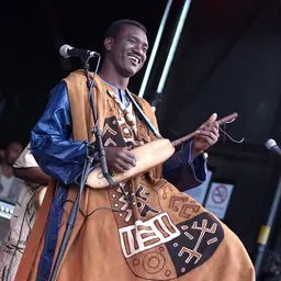 Portrait of Bassekou Kouyate