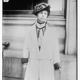 Portrait of Elizabeth Alden Curtis Holman